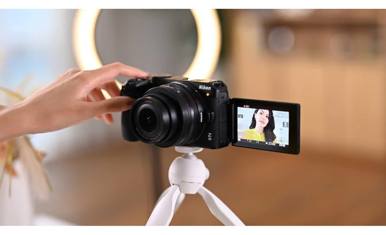 How does the Nikon Z 30 compare to the Z Fc and Z 50?