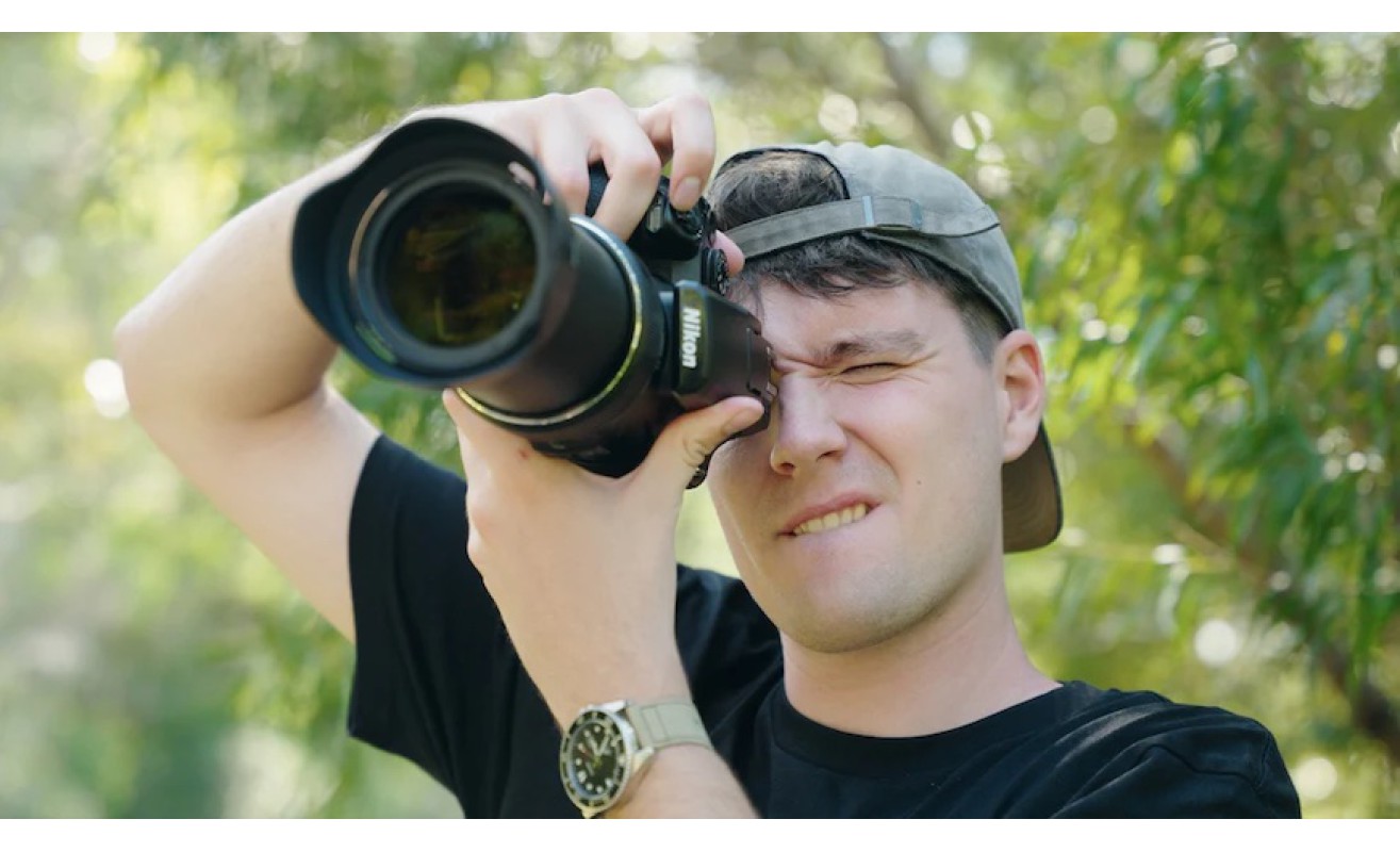 Nikon COOLPIX P1100: The Superzoom Lives On